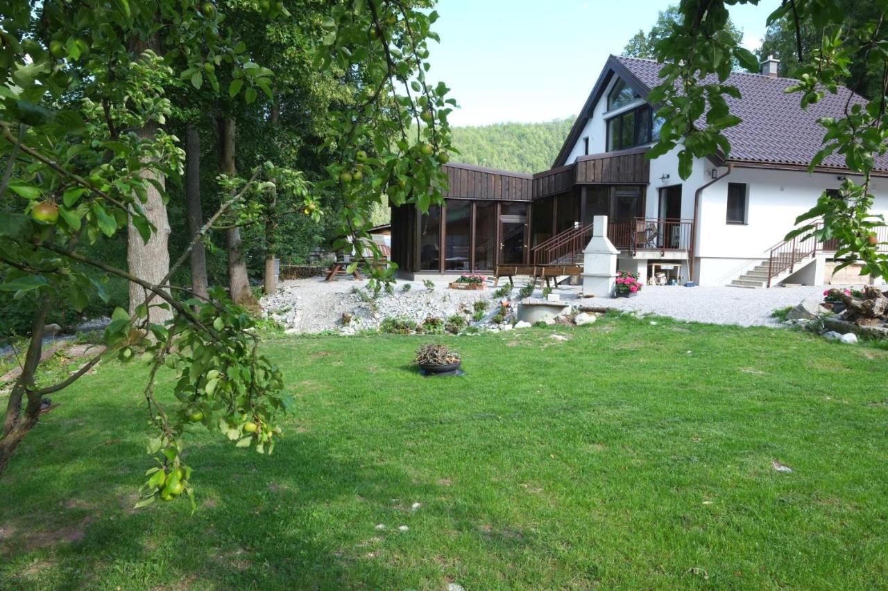 Villa Wellness privát Štyri Lipy Liptovske Revuce Esterno foto