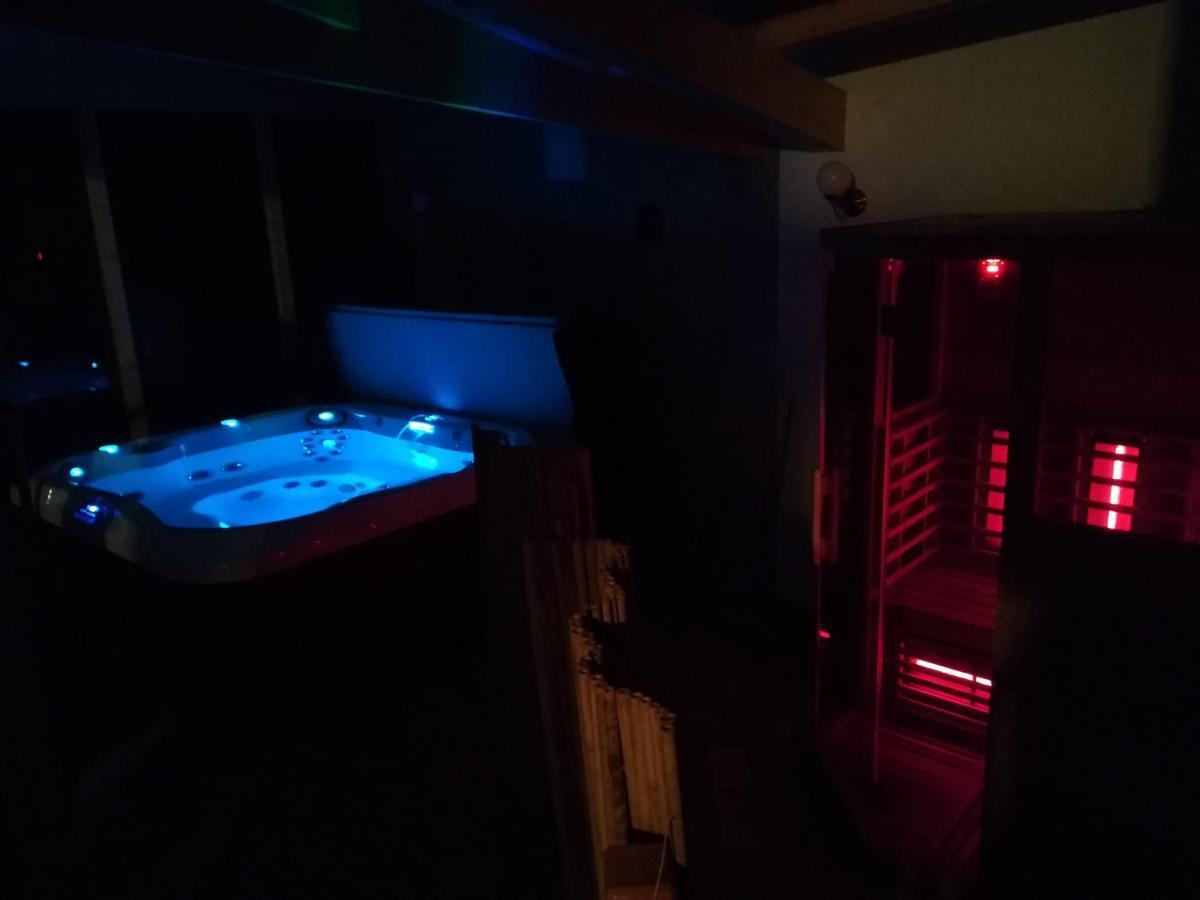 Villa Wellness privát Štyri Lipy Liptovske Revuce Esterno foto